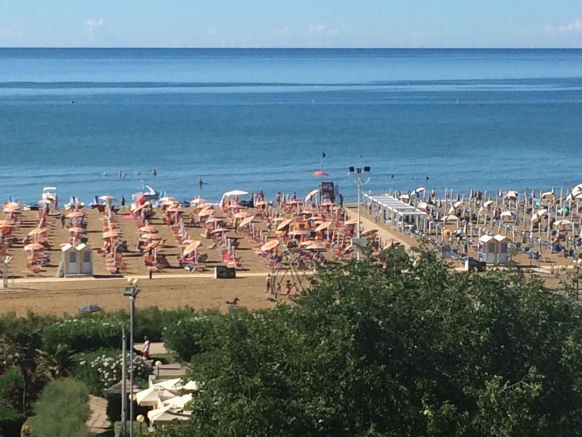Isolabella - Appartamenti Bibione Buitenkant foto