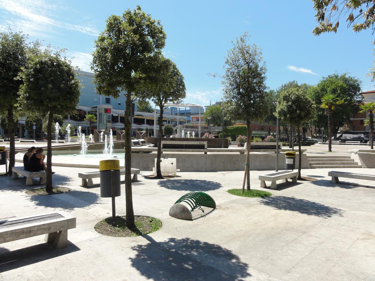 Isolabella - Appartamenti Bibione Buitenkant foto